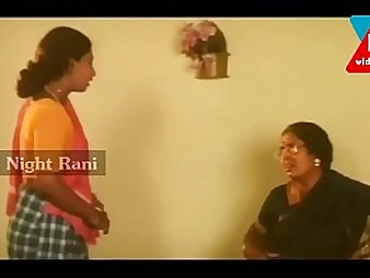 Witness Malayala Mallu Aunty Warm in Vaseekara Temple Telugu Video - Hot Action!