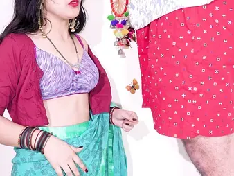 Ki Taut gaand Jabardast, a hot MILF, gets her taut rump pounded and filled with cum