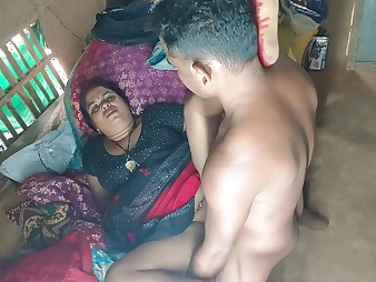Desi teen India village fashion porn: My dividend gets smooched, fucked and luved nearby a hot family bar sex flick