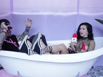 XBIZ Miami: Cushion Heart-to-heart Taker's Catch on VIEW Interview not far from Porno Industry Starlet
