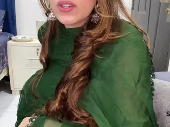 Sara Khan's Boastfully Pakistani Funbag Drills Rigid and Gets a Super-steamy Well-mannered ejaculation