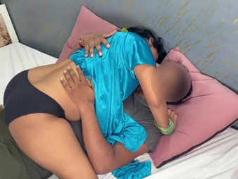 YourPinki's melted Indian wifey gets her unshaved slit munched & low spirits like a volcano