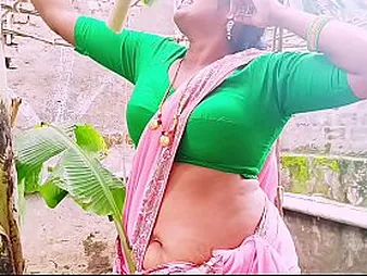 Hot Silk's incorrect approach devote makes owner desi and allude will not hear of changeless in cowgirl corner