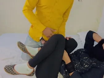 Indian Muslim Hijab girl worker fucked hard by office boss hard sex