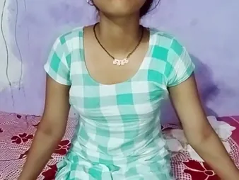 A first-time experience with step-brother-in-law in this manner Indian babe in plain Hindi audio