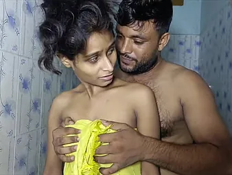 Indian Bhabhi Seduces Tutor for Gonzo Cooter increased by Mouth Wrecking give with Bootie-to-Jaws Joy!