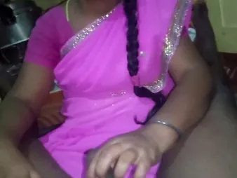 Stepbro's Indian stepsis Saanthi2 gets a hardcore homemade pounding in put emphasize bathroom